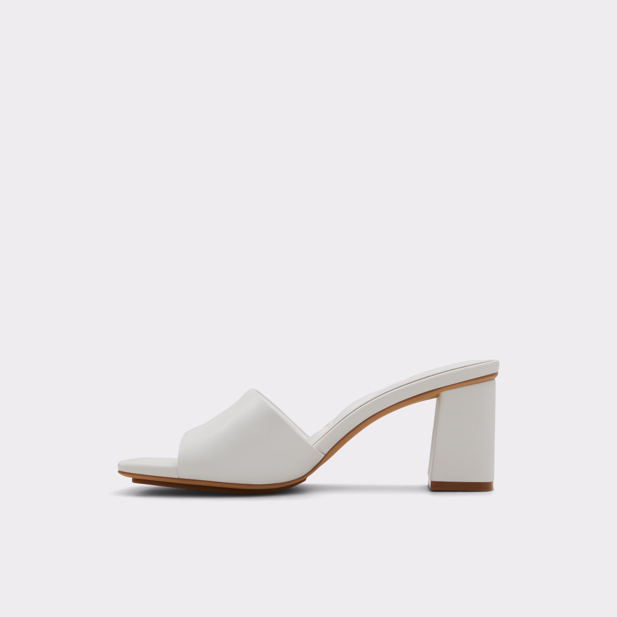Vidish White Women Kitten heels