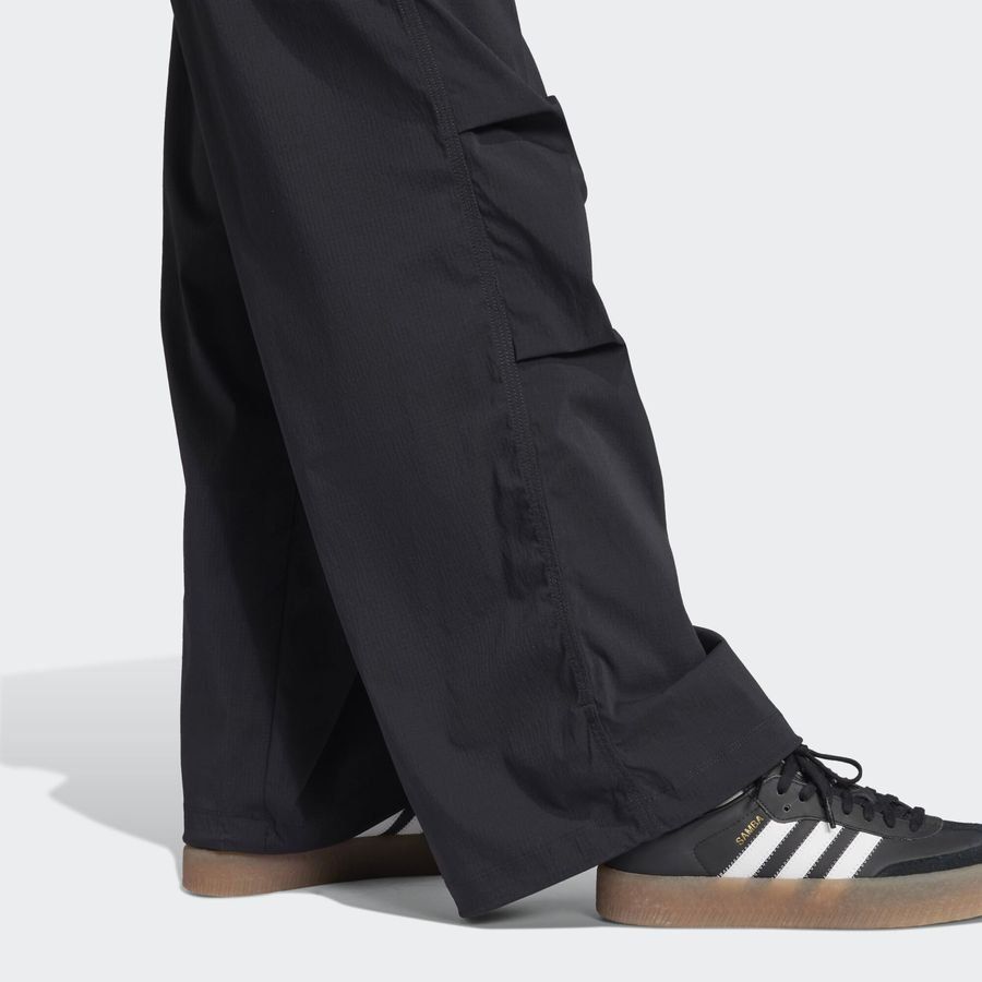 Adidas Original Pantalon parachute Essentials Ripstop