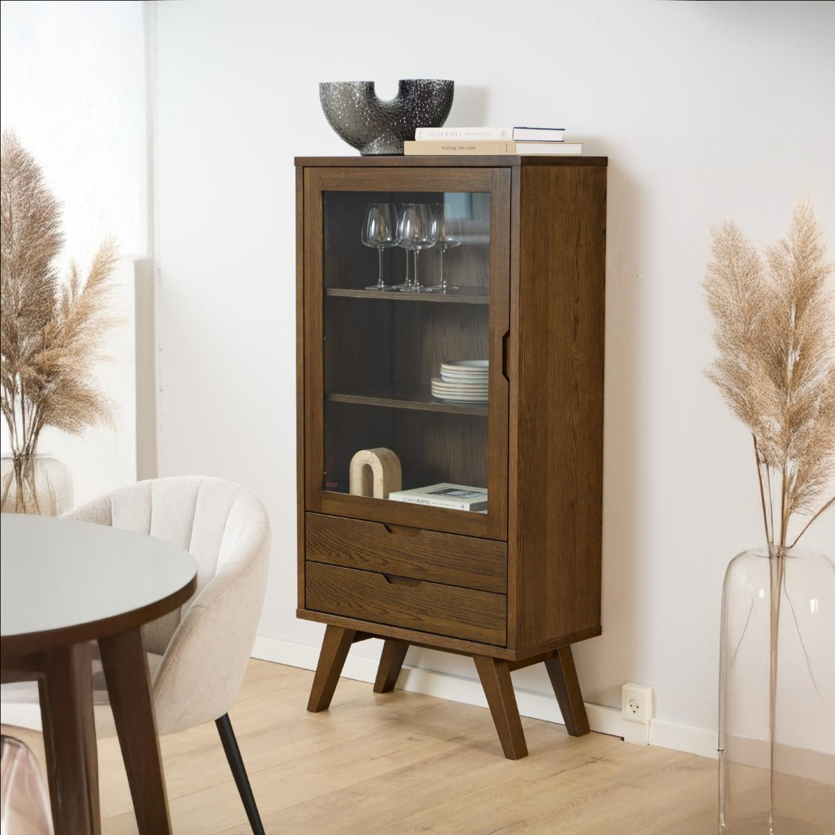 Giga Living - Vitrinekast - Walnoot - 72x36x145cm - Annie