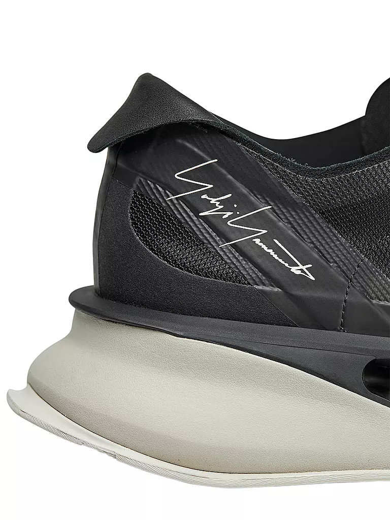 Y-3 Sneaker GENDO RUN schwarz