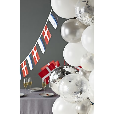 Salling ballonbue med 72 balloner - Hvid/grå/sølv