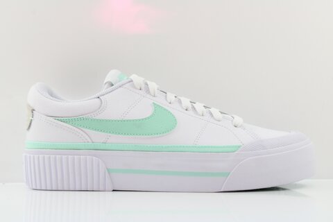 Nike Schnürschuhe
