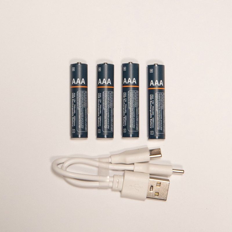 Anna's Collection - Oplaadbare Batterijen AAA - 4x - USB-oplaadbaar - Herlaadbare Batterijen