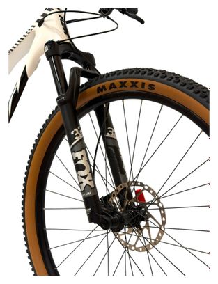 Produit reconditionné . KTM Scarp Elite Carbon 29 pouces XT 2023 . VTT . KTM . très bon état