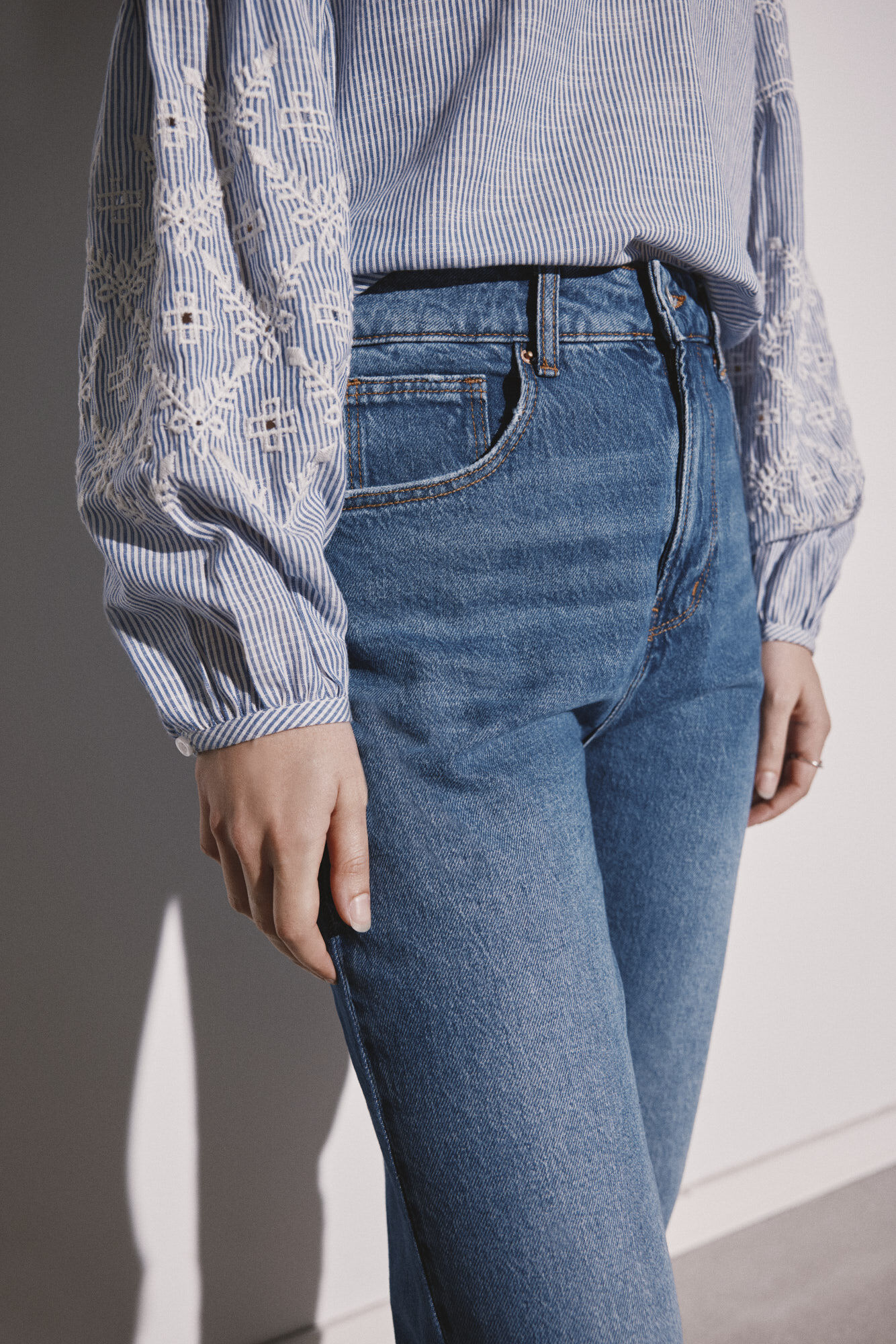 Calça jeans Mom de algodão
