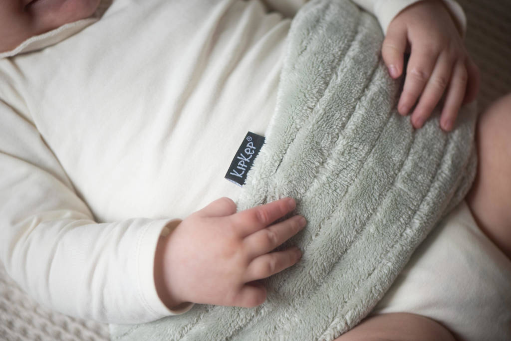 Perfect voor kleine baby buikjesWoller warmtekussen Deluxe Pale green