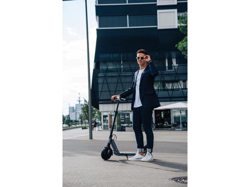 Micro Mobility E-Scooter Merlin II Elektro-Scooter