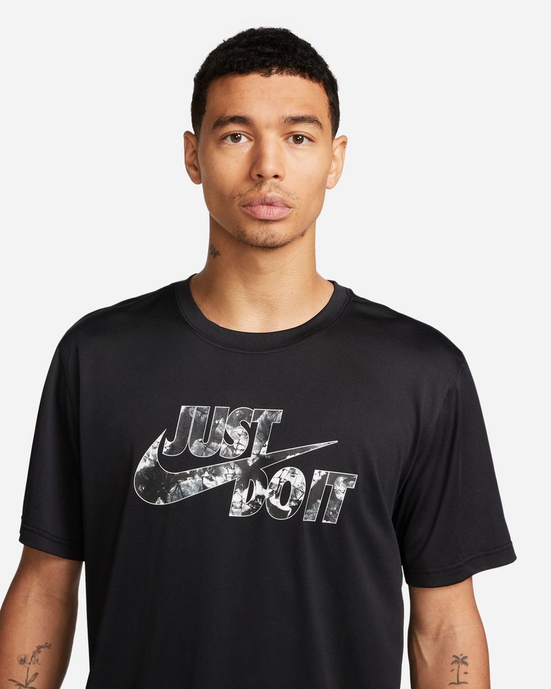 T-shirt de training Nike Graphic Noir pour homme