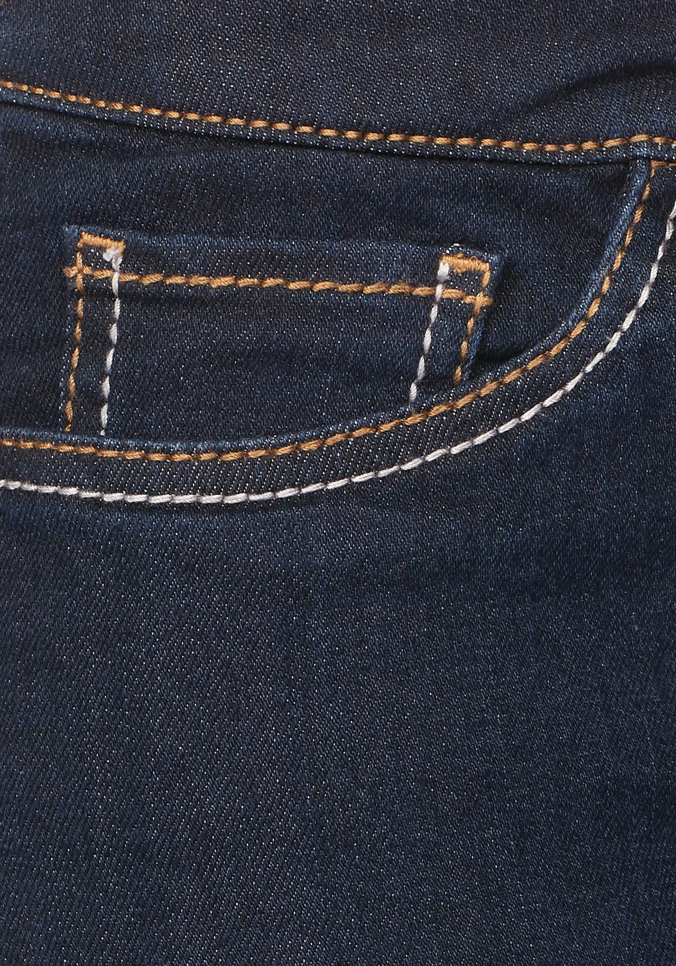 Arizona Bootcut-Jeans »mit Kontrastnähten«, normale Leibhöhe,  Bootcut,  5-Pocket-Style,  dunkle Waschung