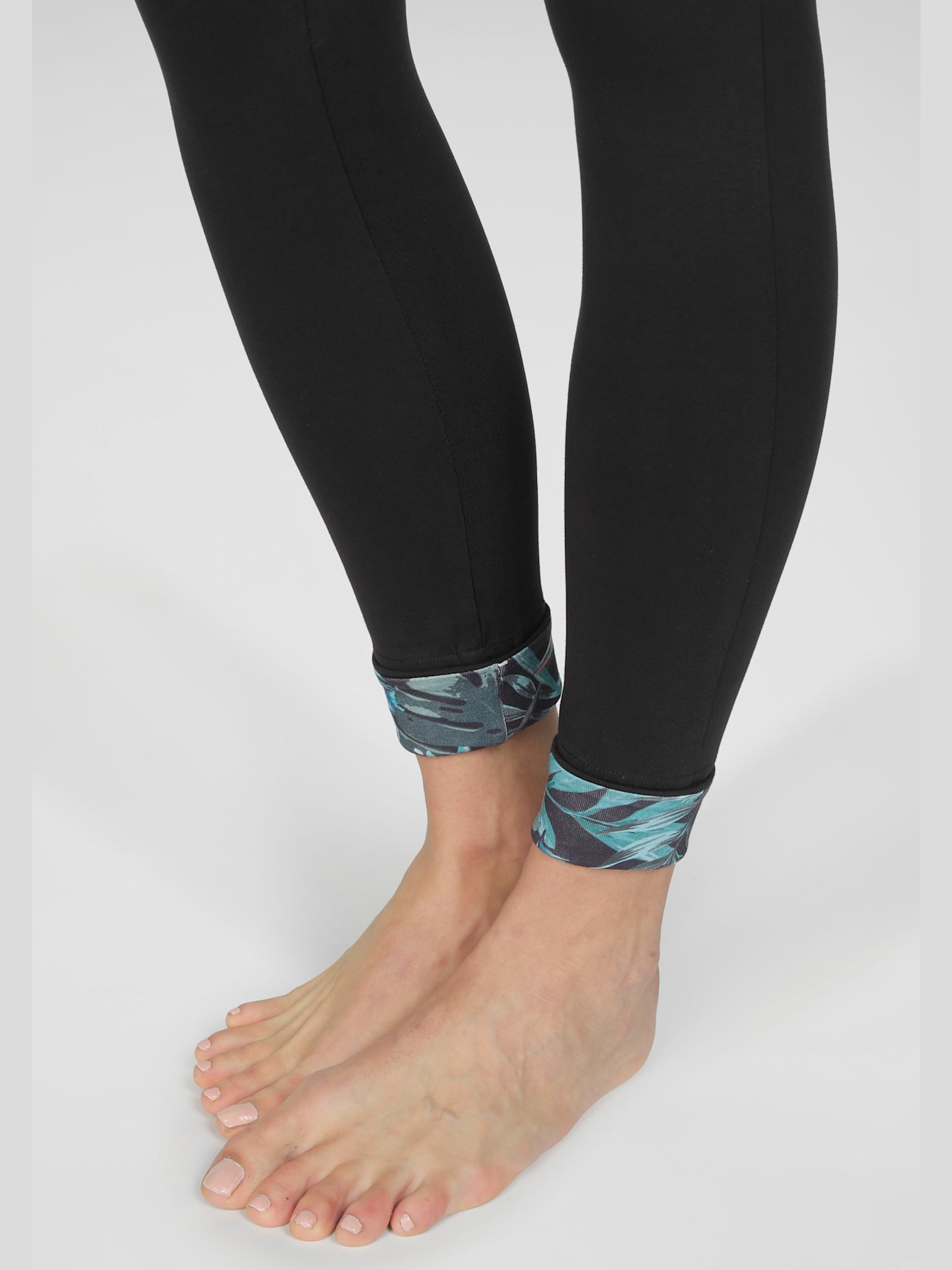 Legging avec petit logo brodé