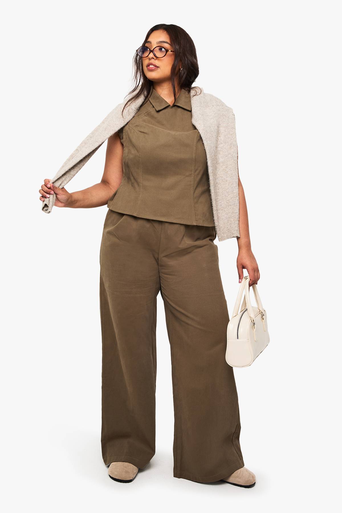 boohoo Plus Top enveloppant en sergé de coton à manches courtes