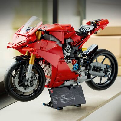 LEGO Technic 42202 Ducati Panigale V4 S motorsykkel
