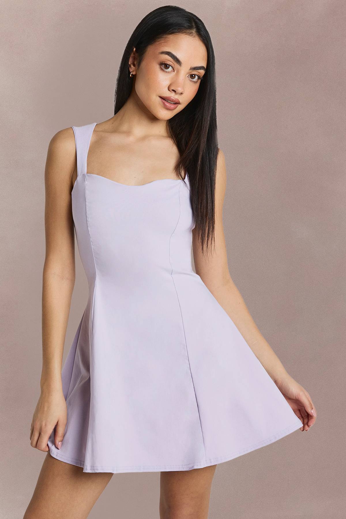 boohoo Robe Patineuse En Bengaline À Encolure Cœur Et Manches Courtes
