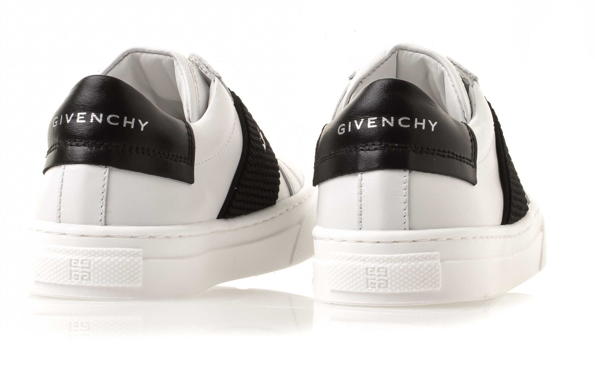Givenchy Sneaker