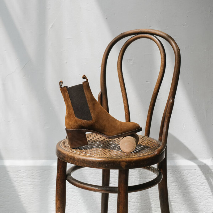 Bottines à talons  en croute cognac