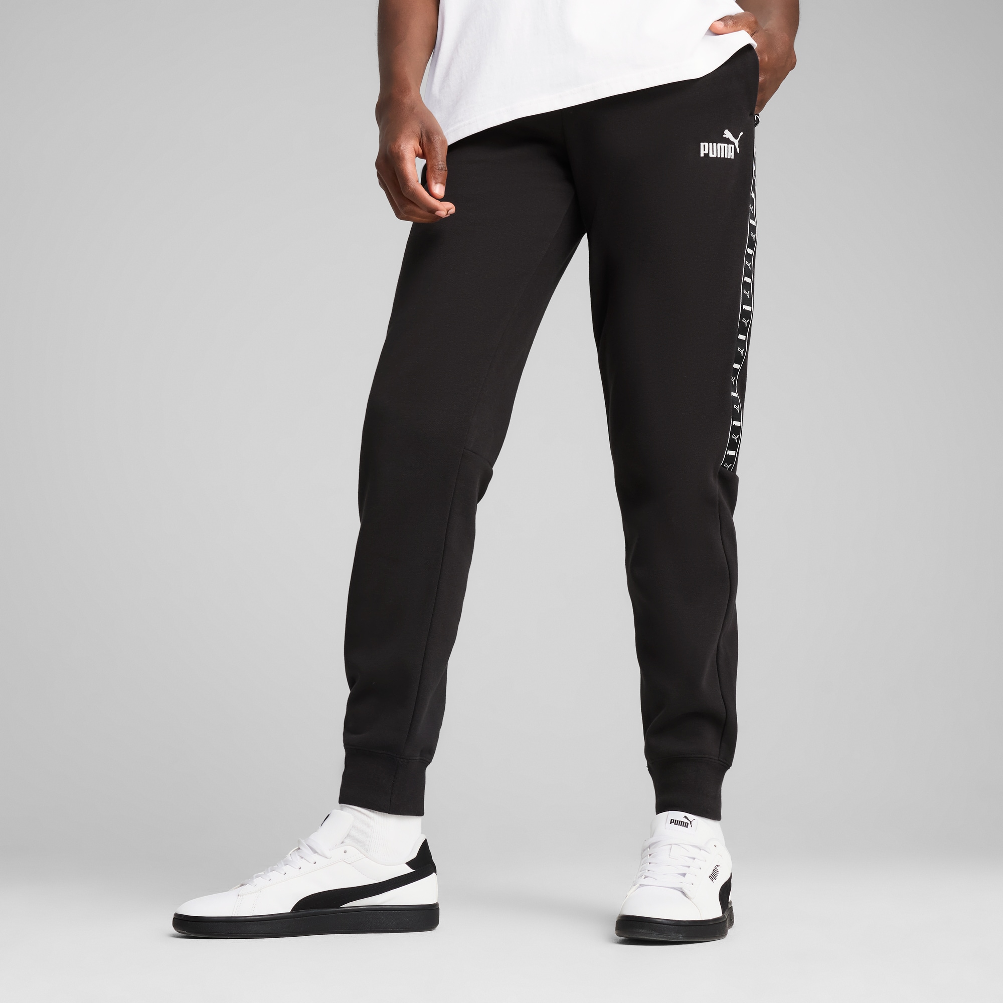 PUMA Trainingshose »ESS TAPE SWEATPANTS FL CL«