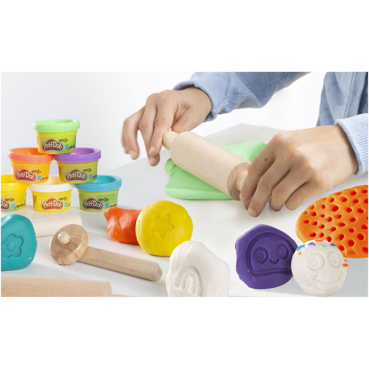 robaroba   x Play Doh Kindersitzgruppe mit Zubehör