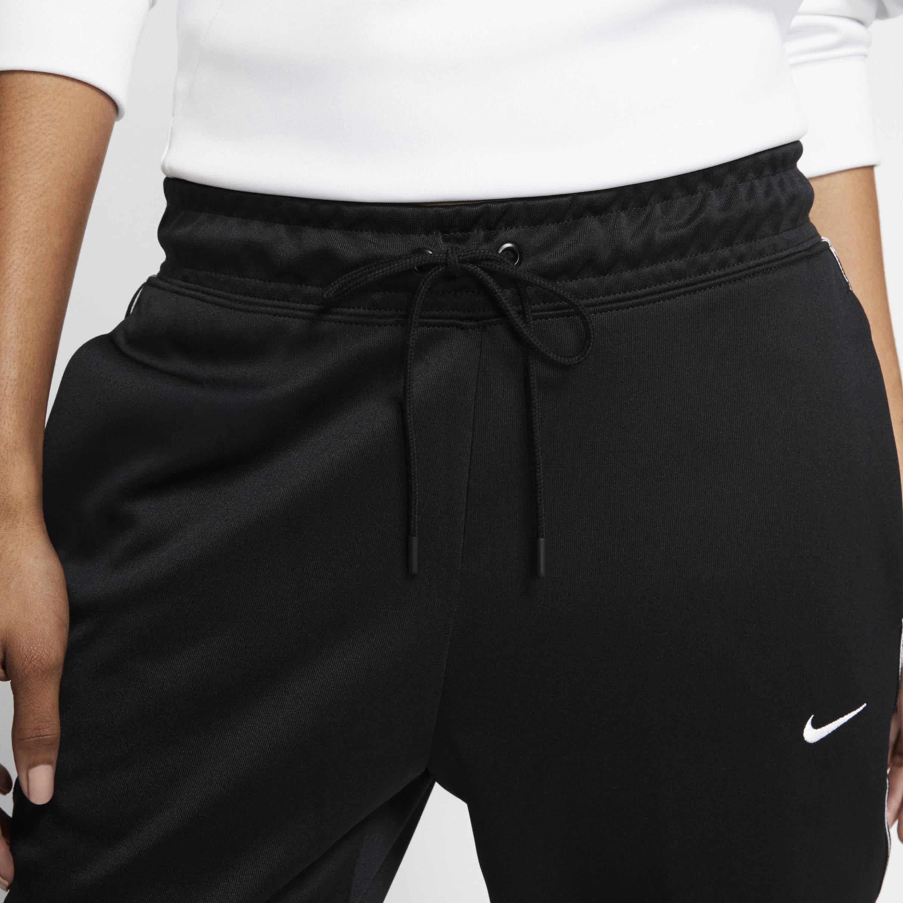 Nike NSW Logo Joggers