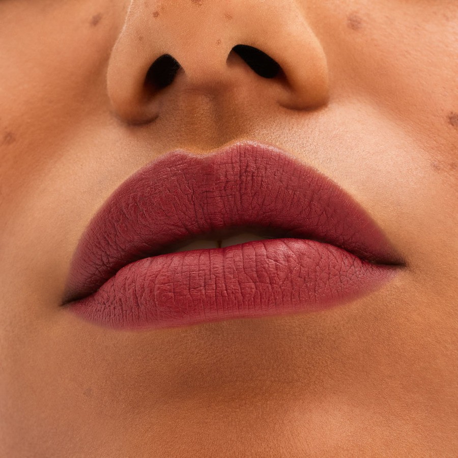 MAC Locked Kiss 24Hr Lipstick Coy 1,8g