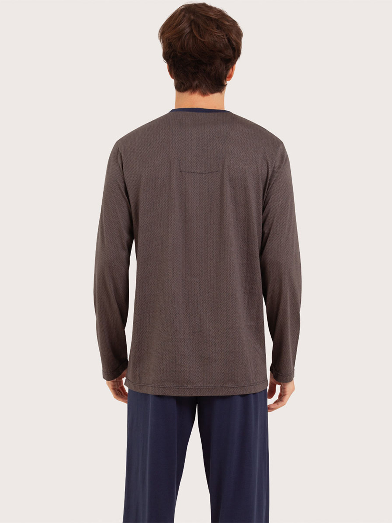 Pyjama col V pur coton