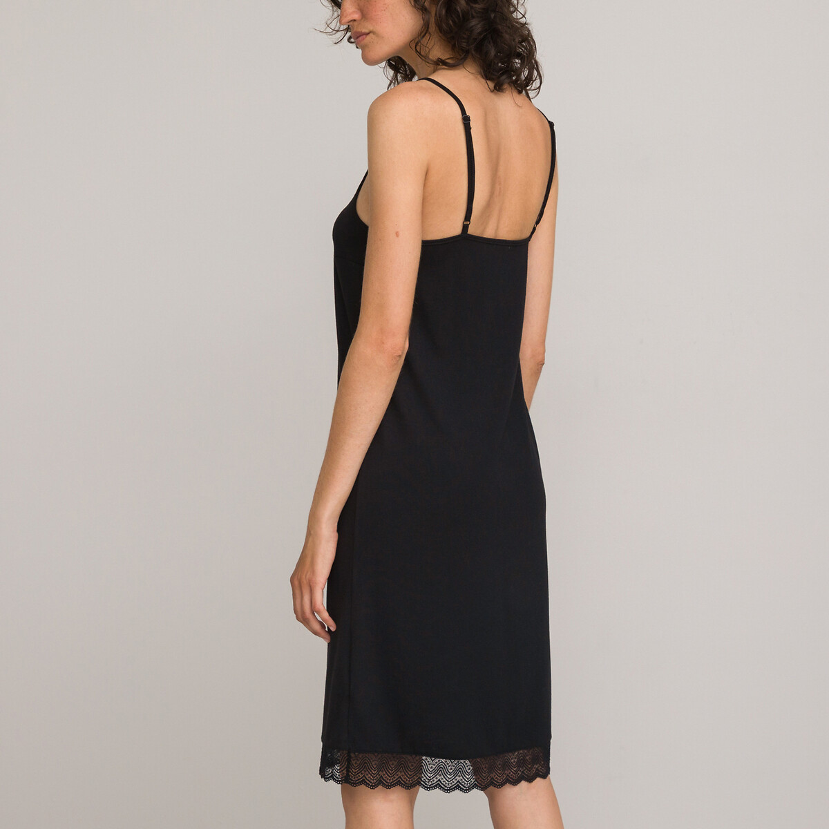 ANNE WEYBURN<br>Camisola com alças finas
