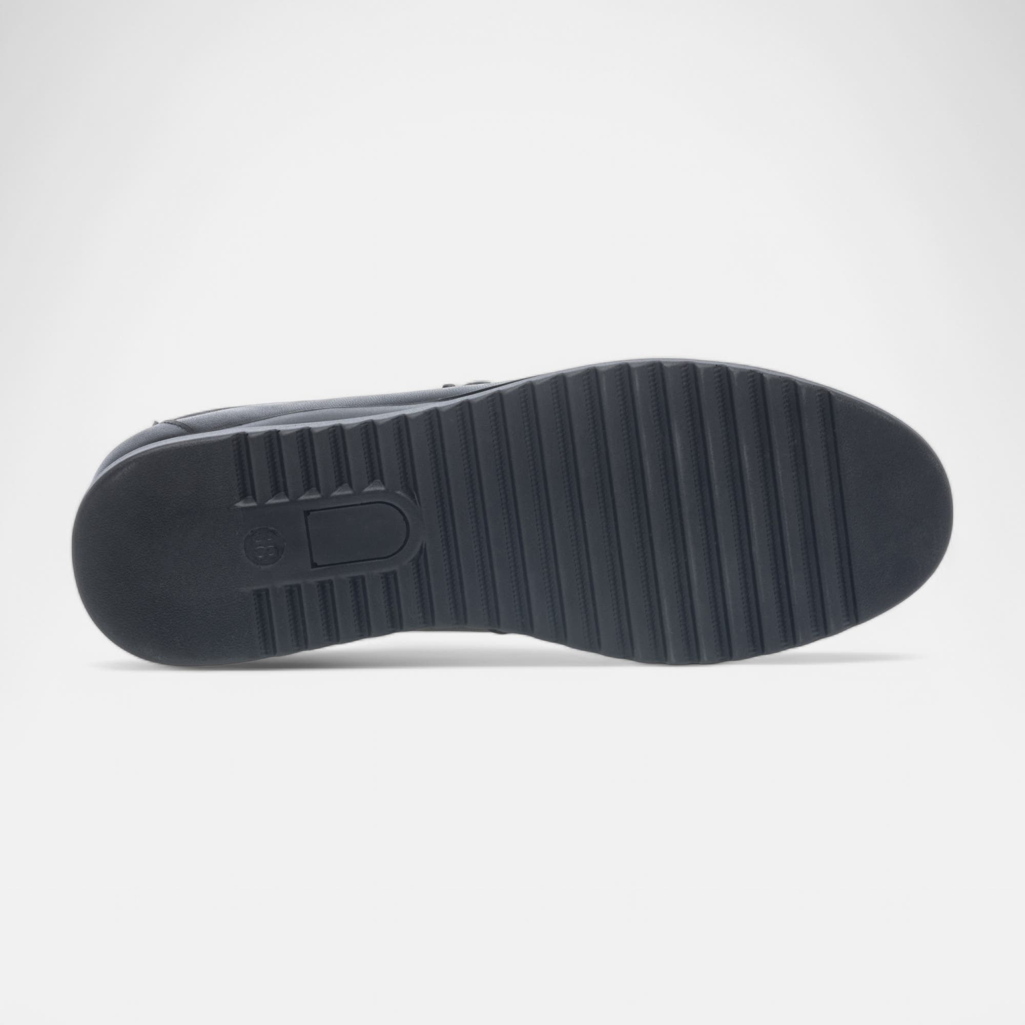 Baskets basses Femme en cuir noir