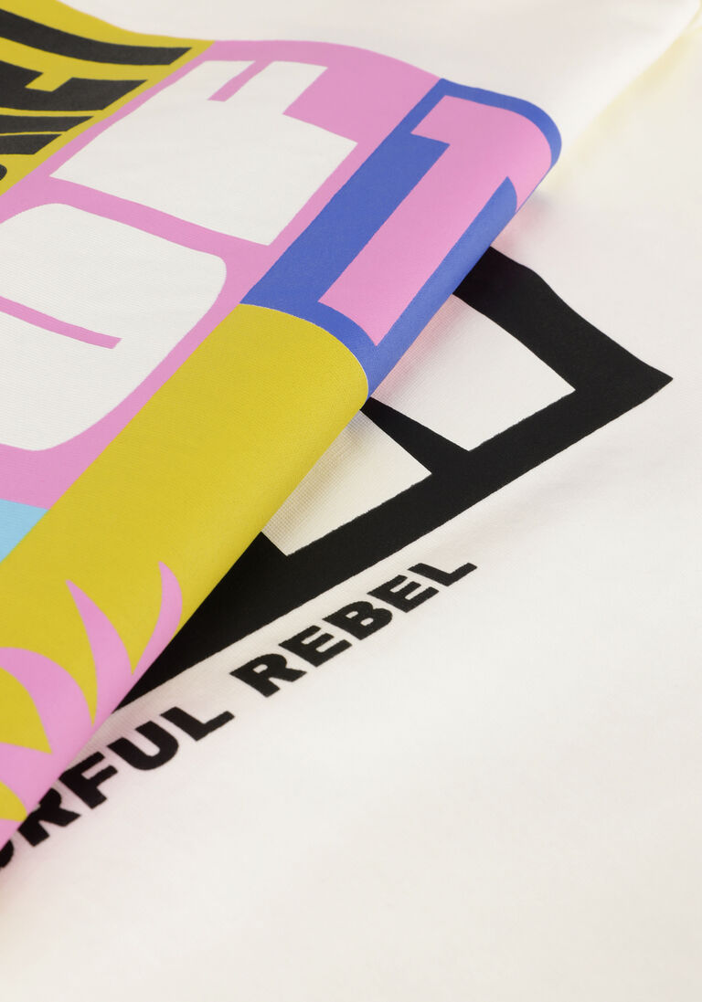 COLOURFUL REBEL witte colourful rebel t-shirt secret sun loosefit tee