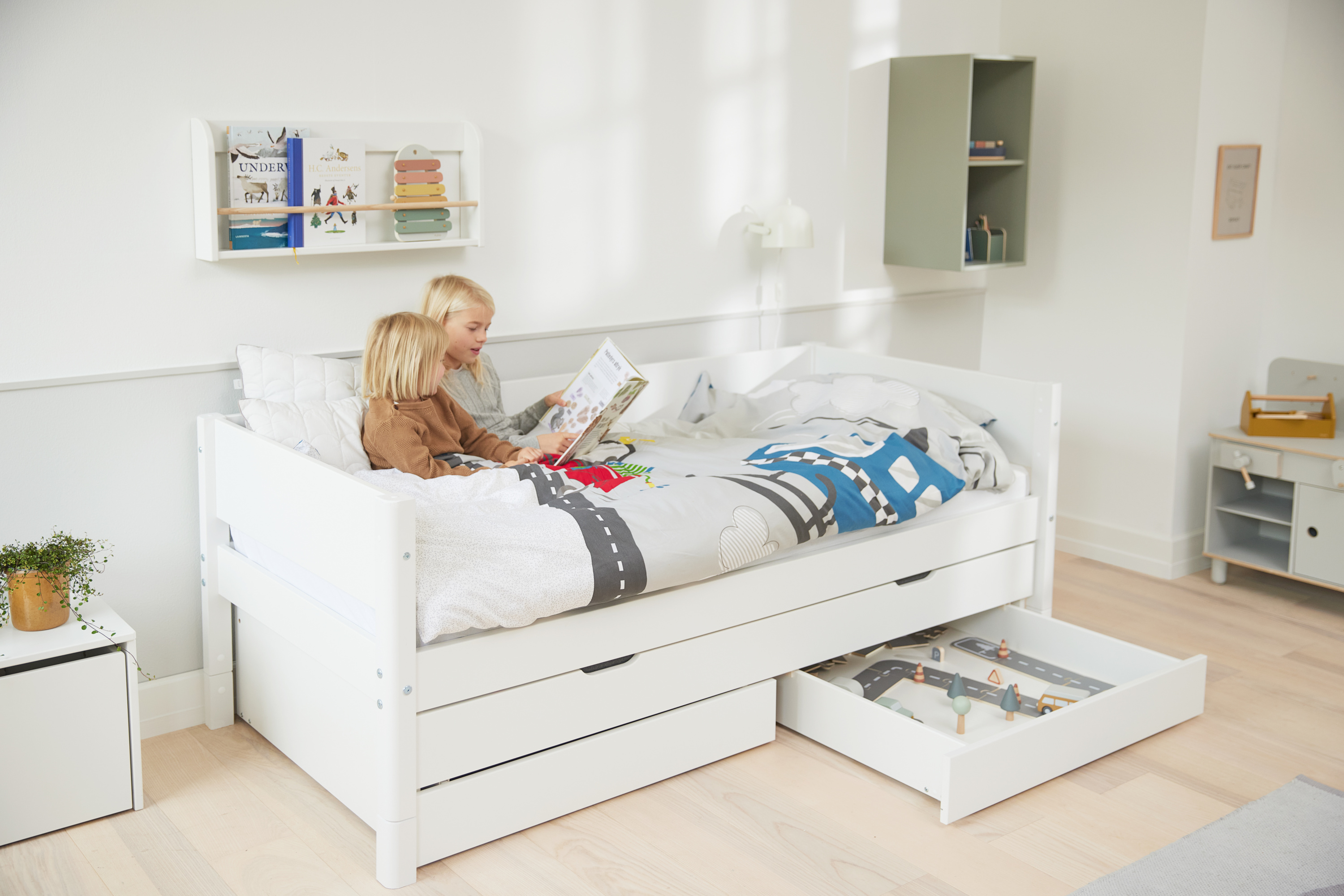 Einzelbett FLEXA WHITE