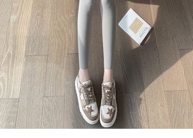 Gwendolyn - Cropped legging met hoge taille en geborduurde letters