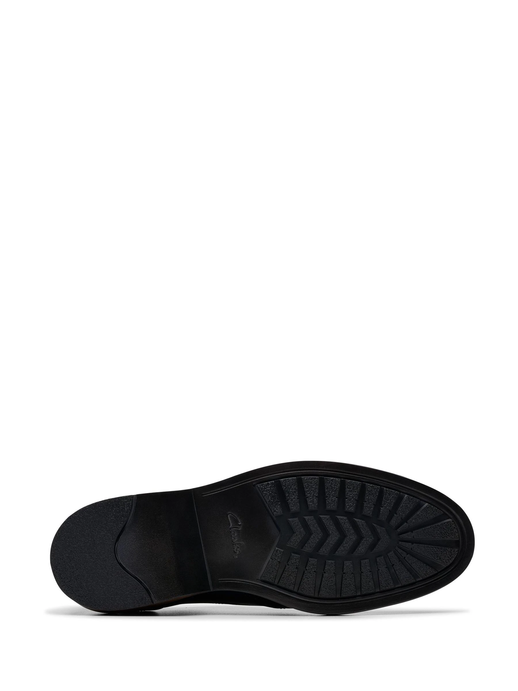 Clarks Leather Aldwin Limit Shoes
