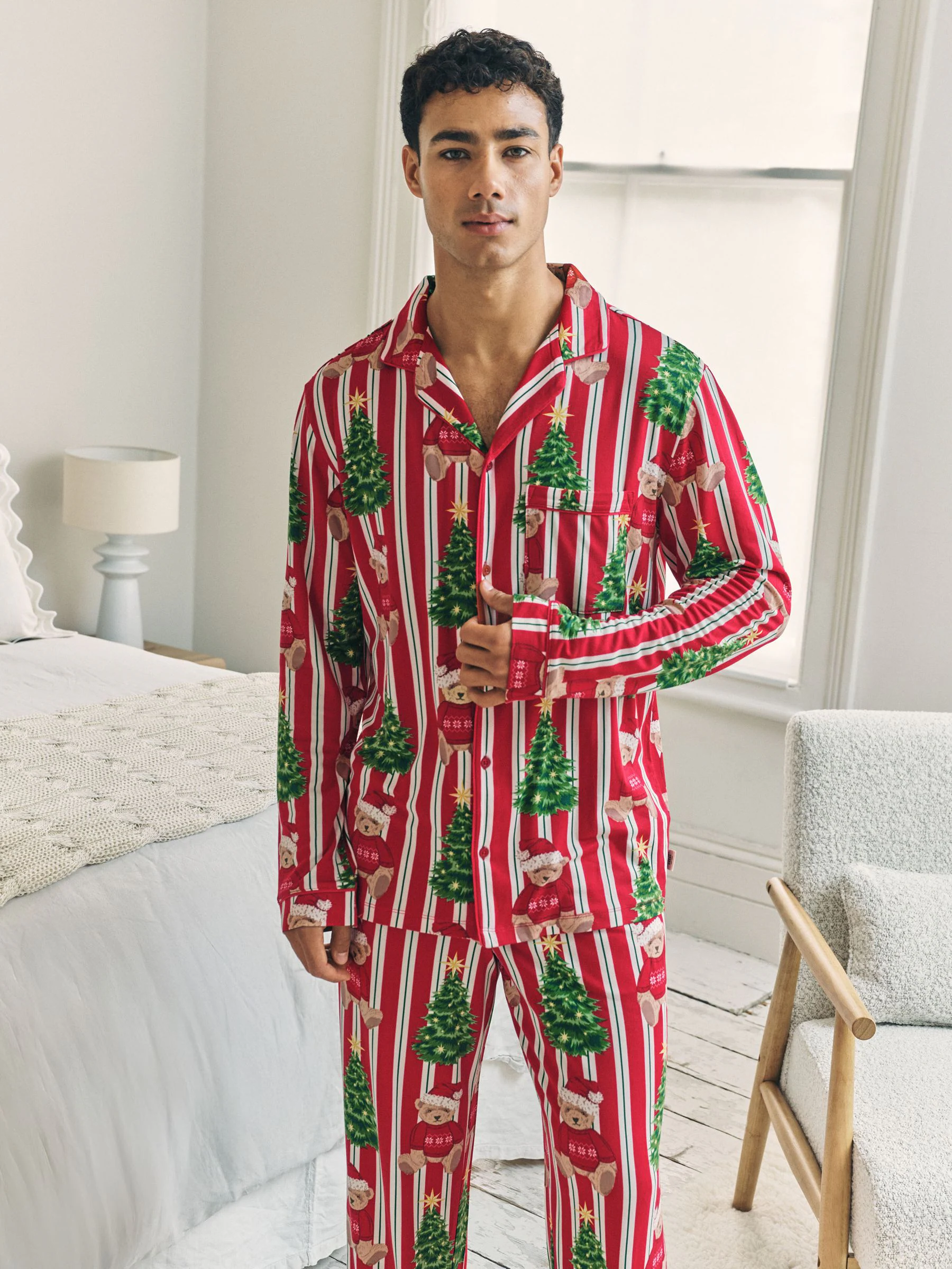 Chelsea Peers lange kerstpyjama met teddybeer en strepen