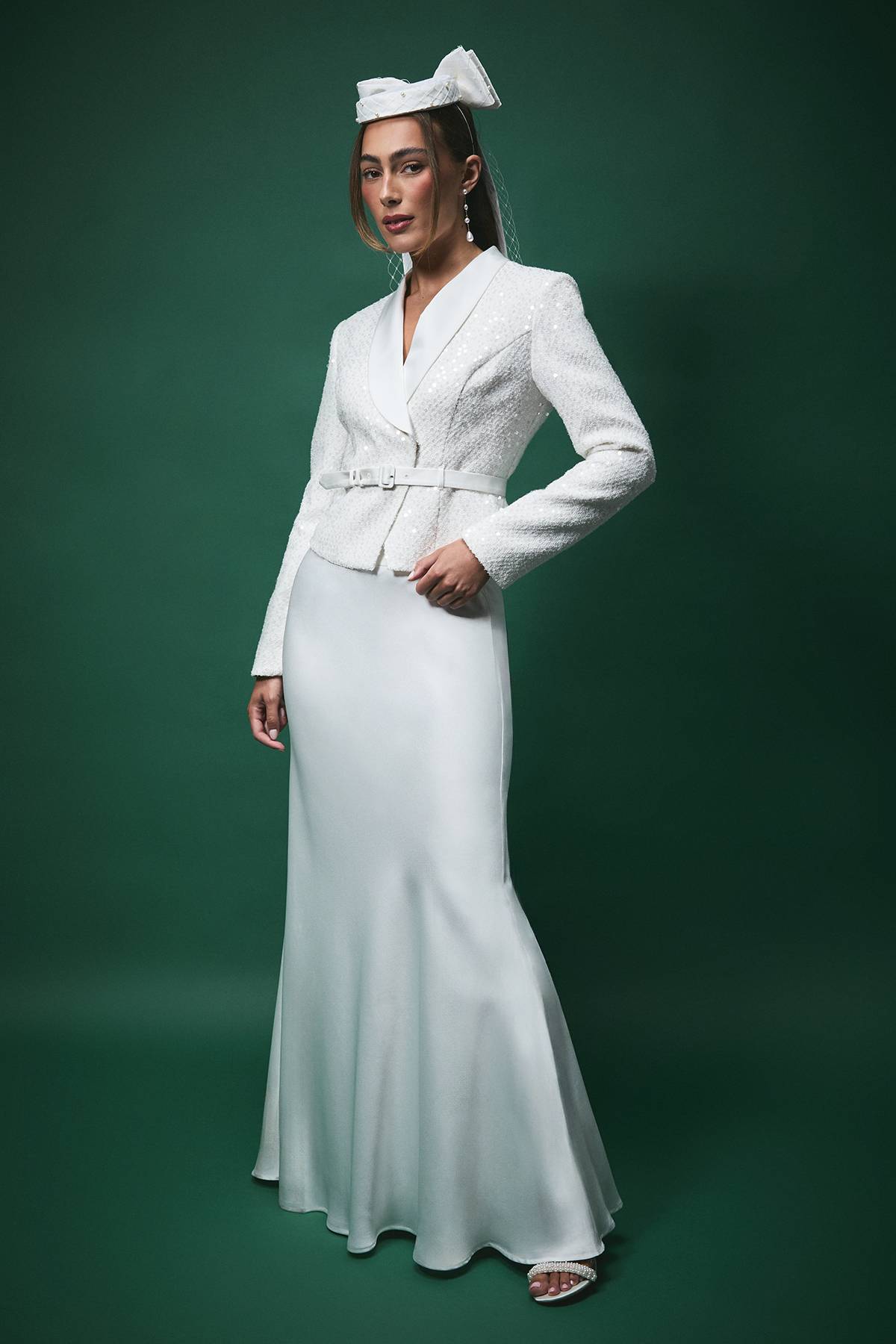 Coast Veste Ajustée Lisa Tan en Bouclé à Sequins Avec Ceinture