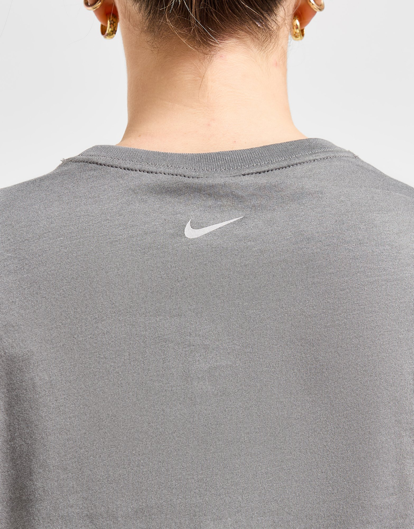 Nike T-Shirt Crop Swoosh Femme