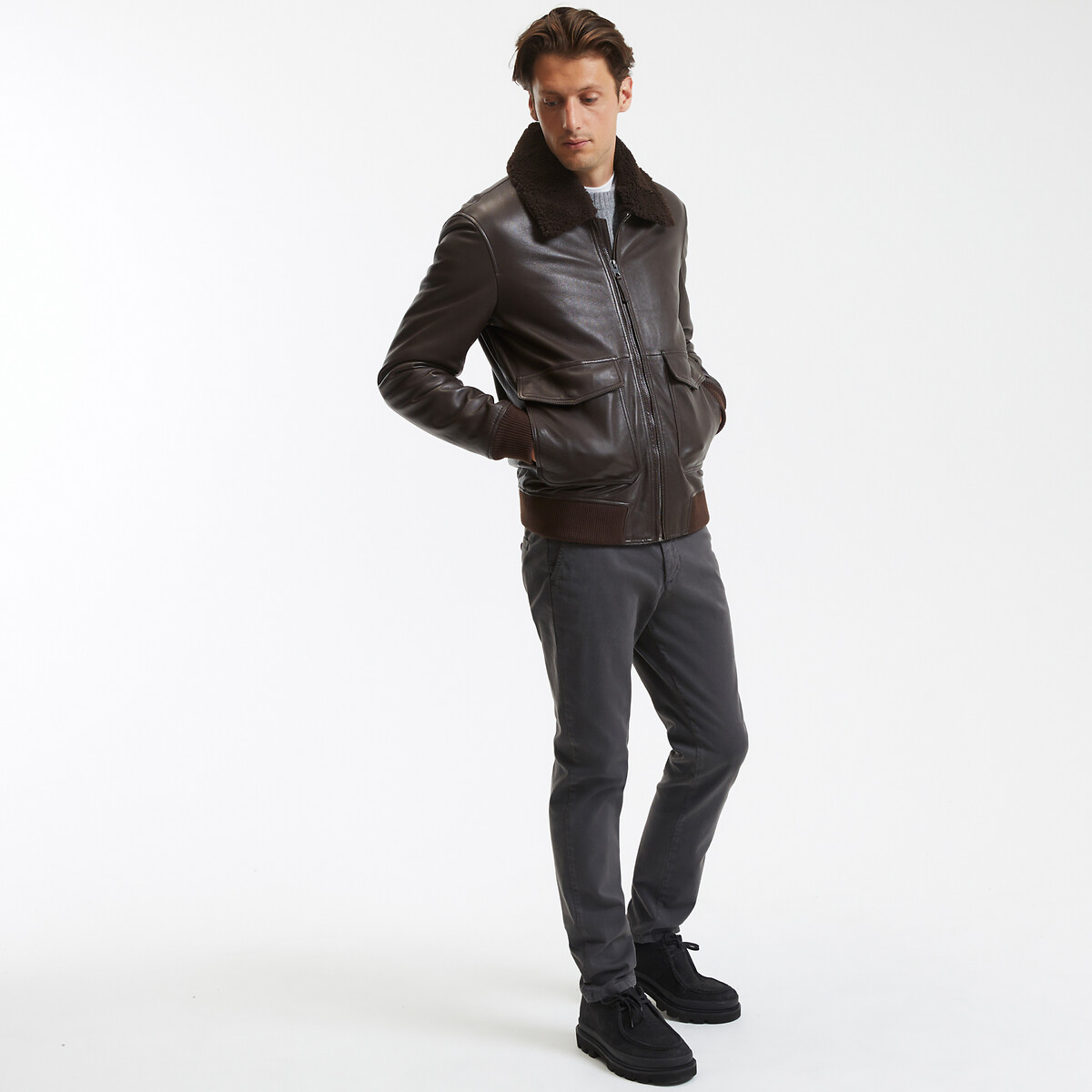 COLEÇÃO LA REDOUTE<br>Calças chino slim