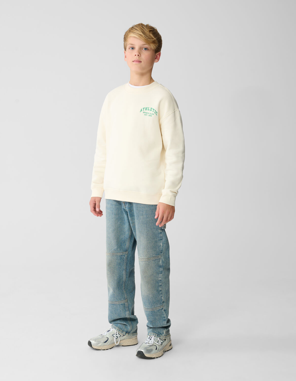 Athletic Artwork Sweater Gebroken Wit