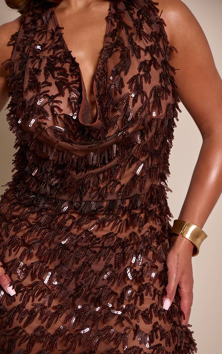 Marron Robe Mini Moulante À Col Licou Plongeant Avec Sequins Et Franges