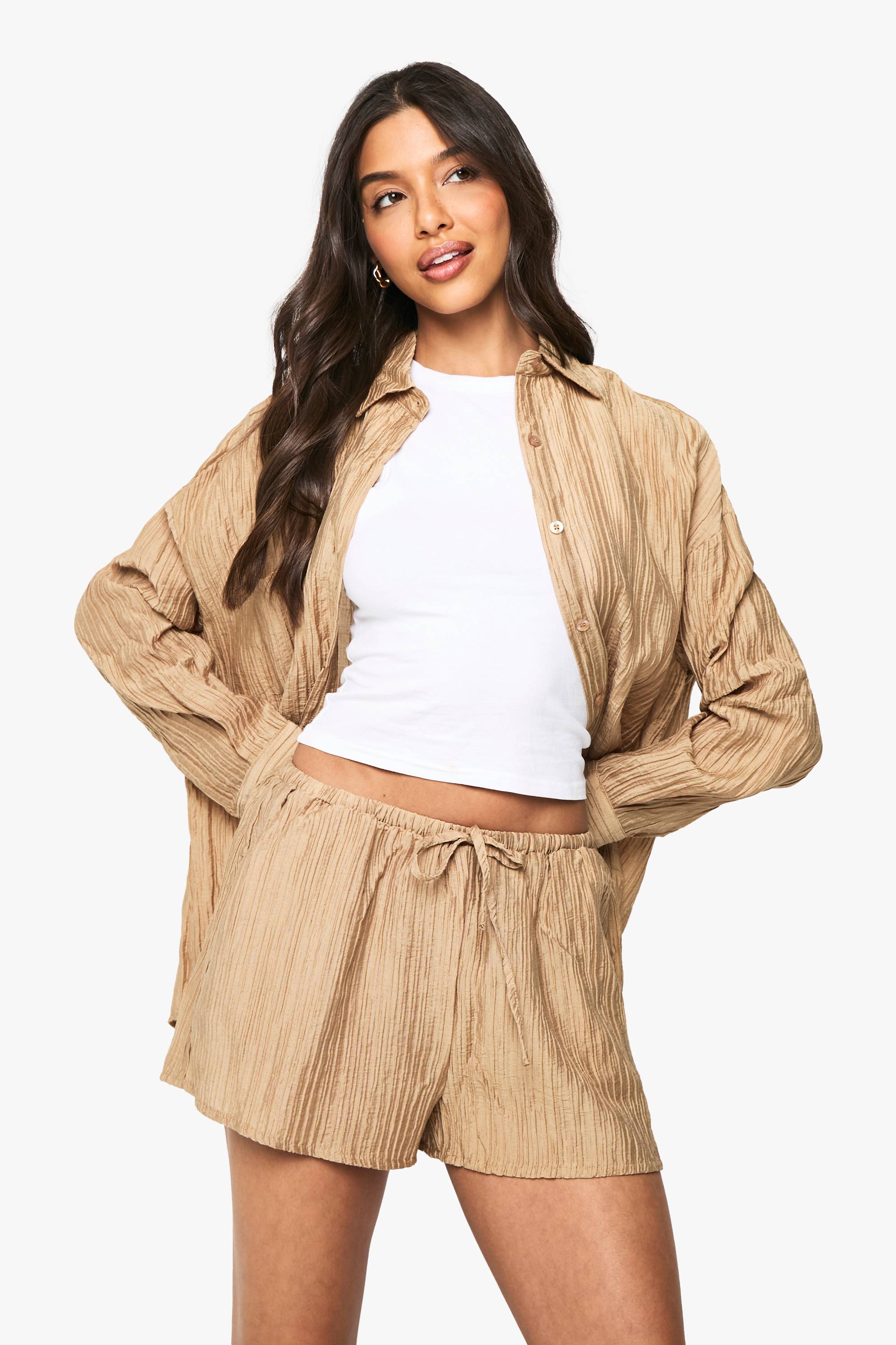 boohoo Shorts Flippy tissés froissés