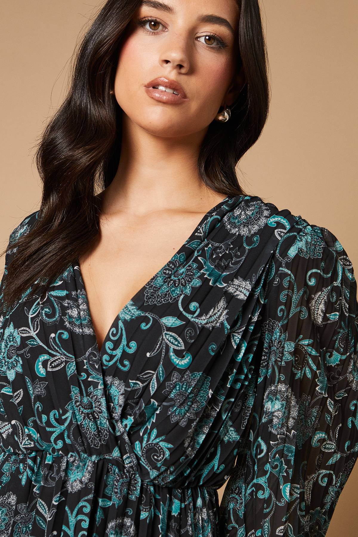Oasis Robe Midi Portefeuille à Motif Paisley avec Inserts en Dentelle Plissée