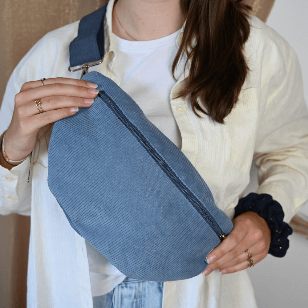 Sac Banane Velours Côtelé Bleu Azur