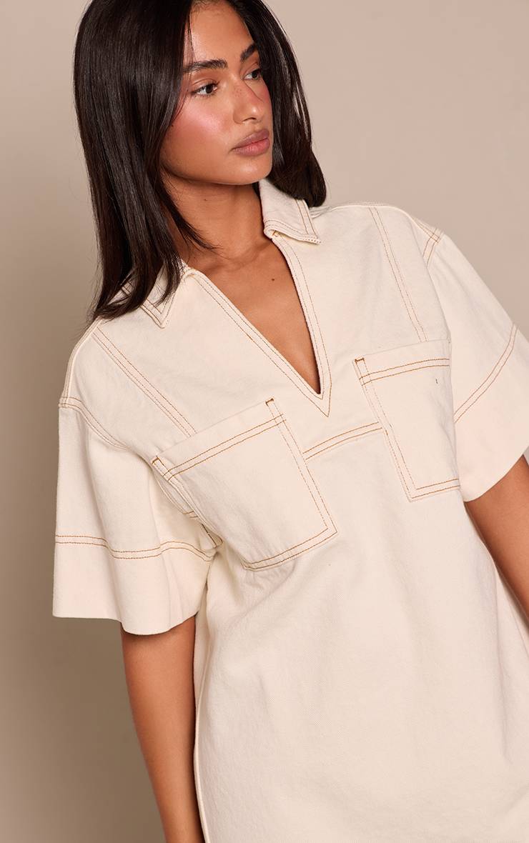 Ecru Robe En Denim À Manches Courtes Avec Coutures Contrastées Petite