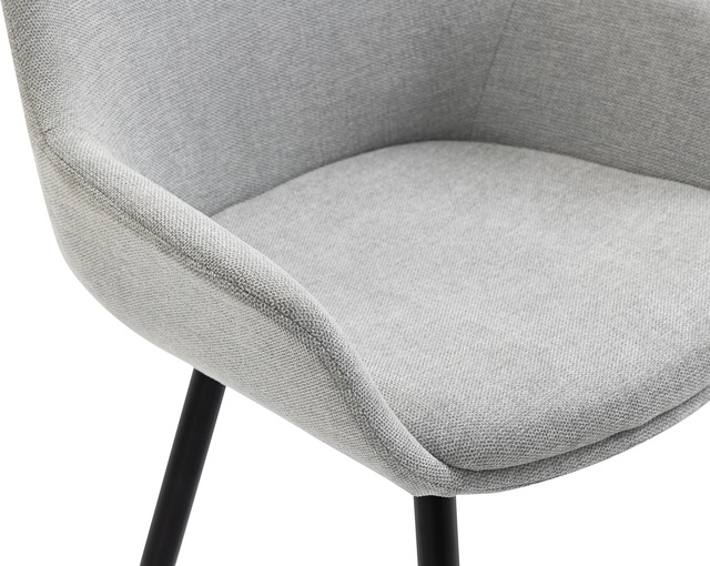 SalesFever Essgruppe »Stilvolle Essgruppe für Ihr Zuhause« Set, 5 Stk. tlg. 5-teiliges Set, Tischplatte mit seidenmattem OSMO Hartwachs-Öl behande