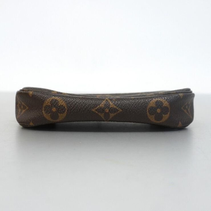 Louis Vuitton Vintage Louis Vuitton Pochette Accessoires Brown