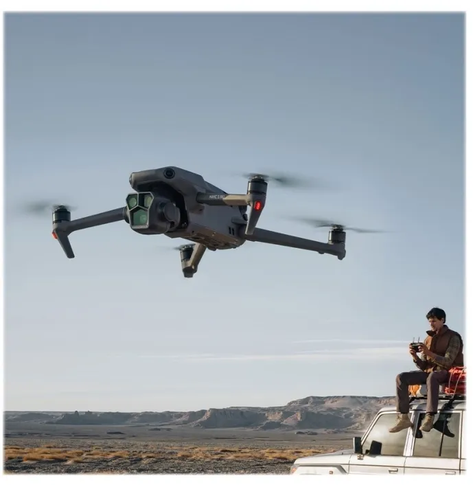 DJI Mavic 3 Pro Fly More Combo (RC PRO)