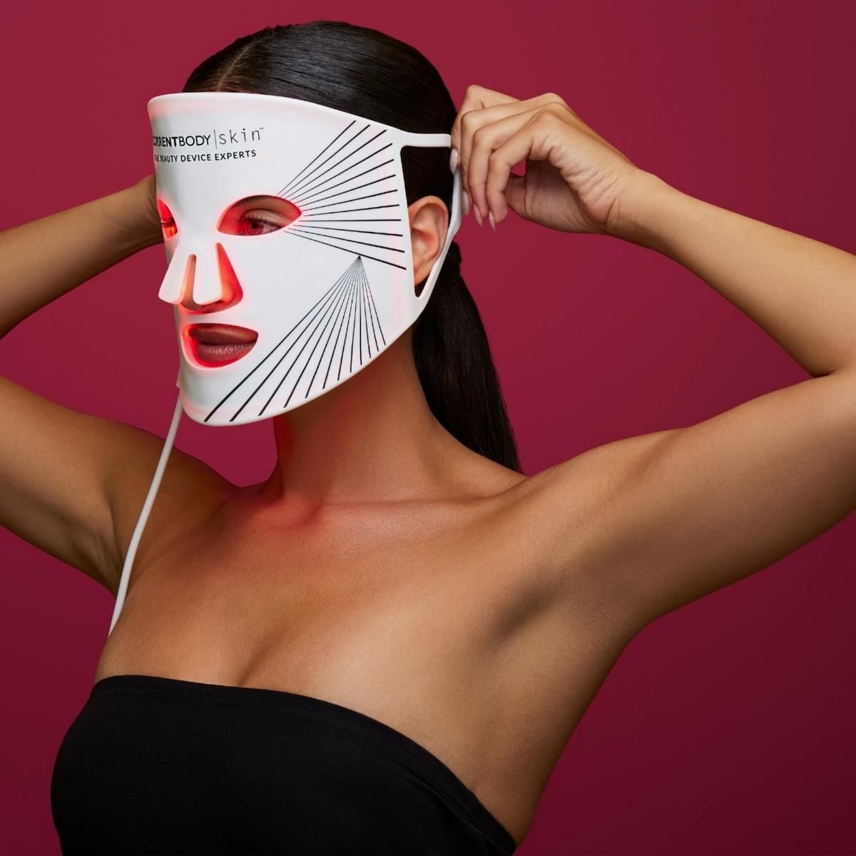 CurrentBody Skin LED Light Face Mask toningsenhet CBD8235 (hvit)