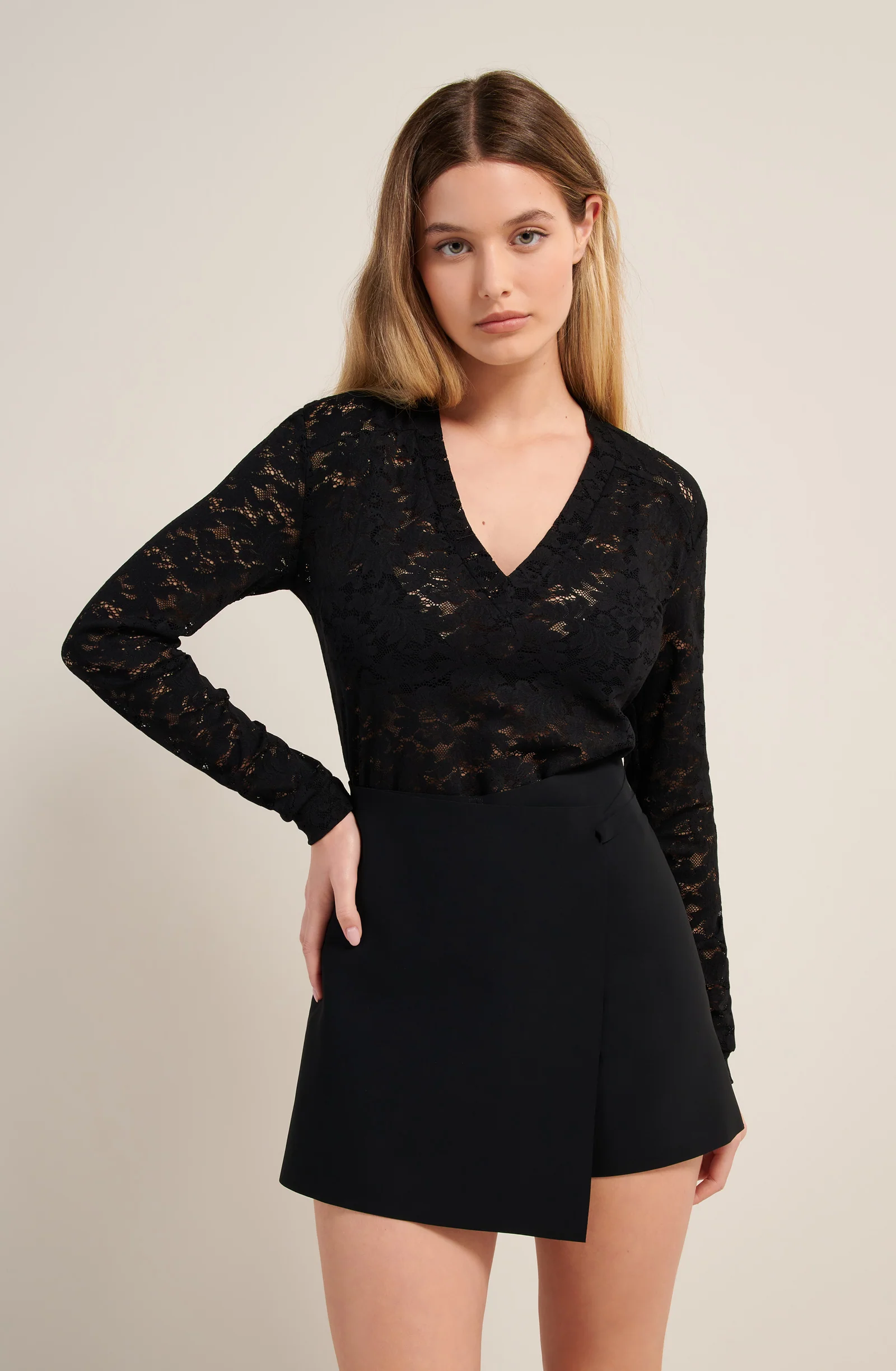 tory Top manches longues en dentelle noir Noir