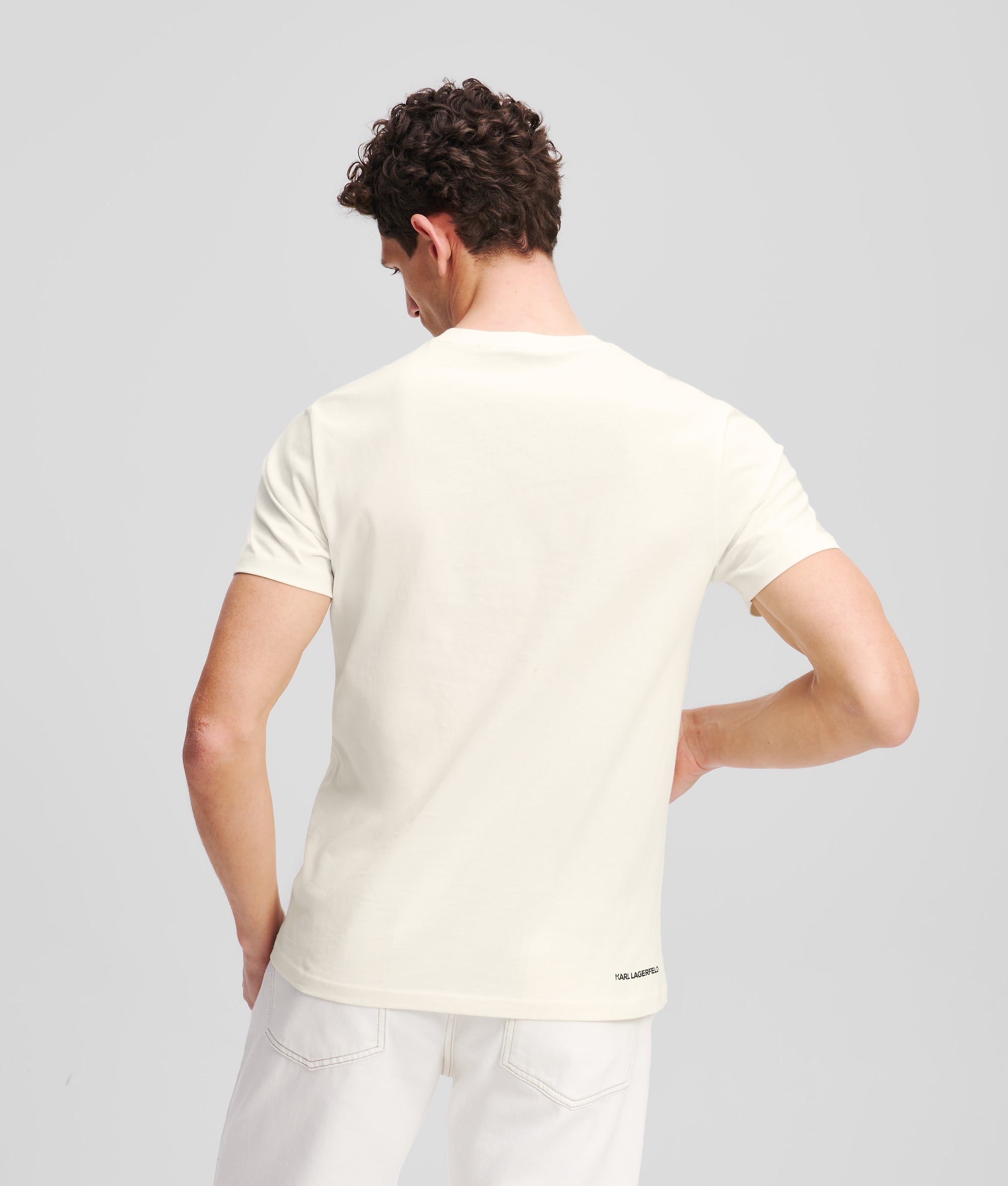 Kameo T-shirt met V-hals