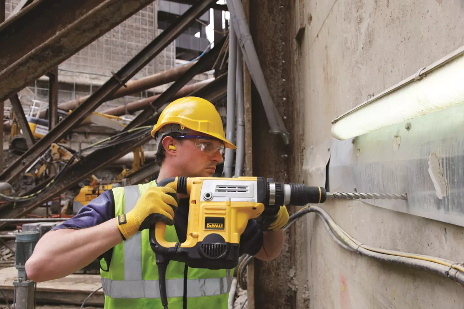 DeWALT DT9448 EXTREME SDS-Max Hamerboor - 4 snijvlakken - 45 x 450 x 570mm