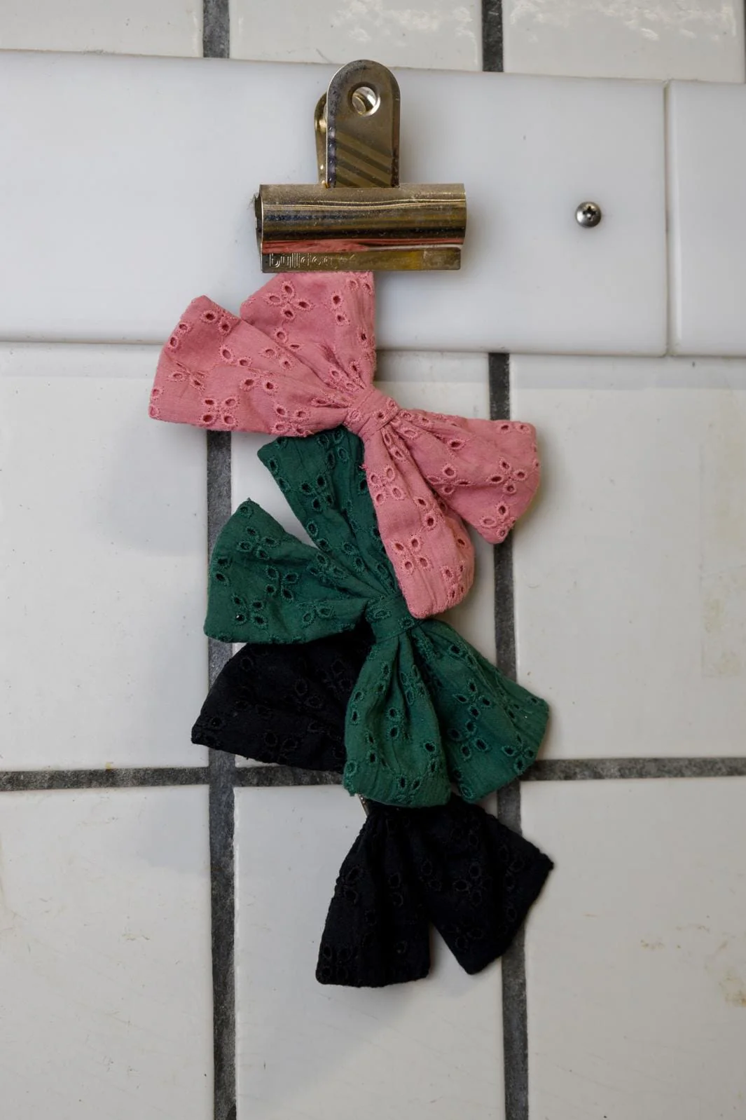 Black Colour Bclea Bow