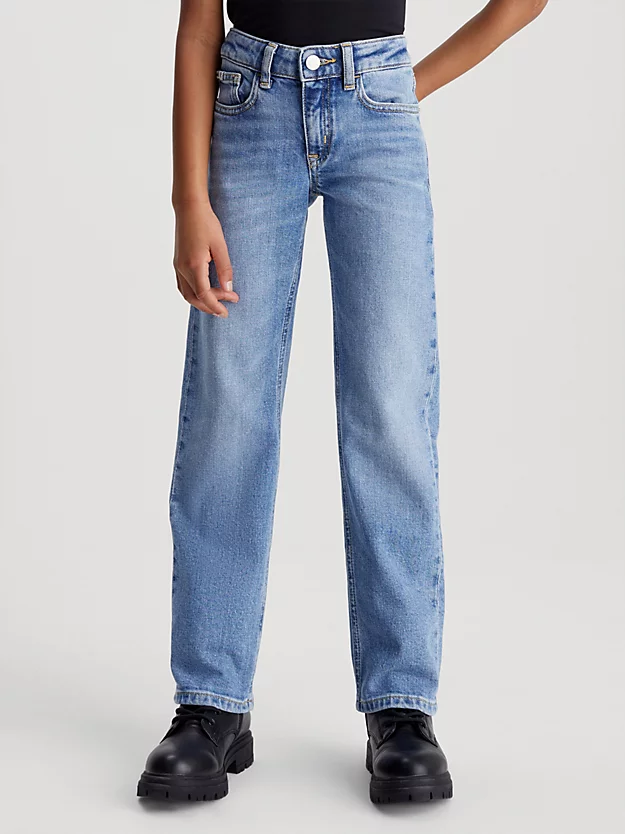 Calça jeans reta de cintura média