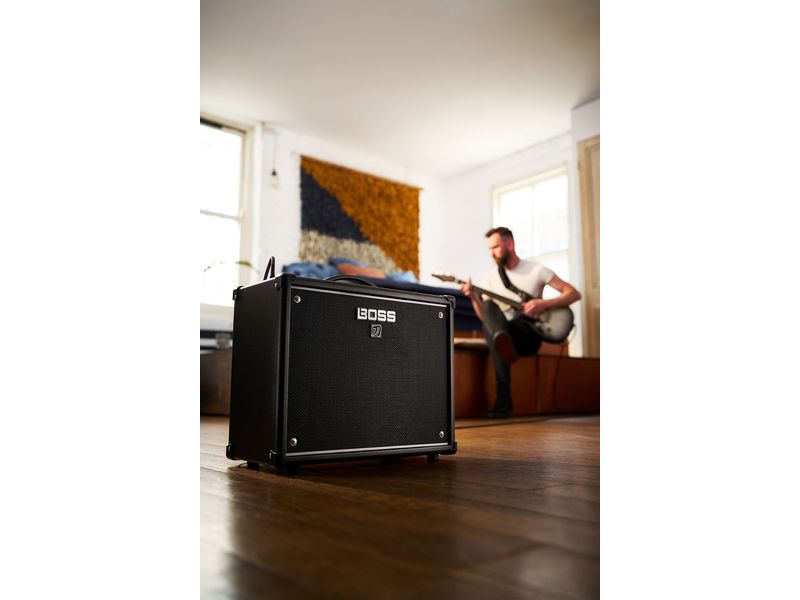 BOSS Combo KATANA-50 GEN 3 50 Watt Modelling Combo Verstärker für E-Gitarre